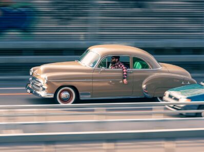 Kamery samochodowe Kraków – ochrona i rejestracja zdarzeń na drodze